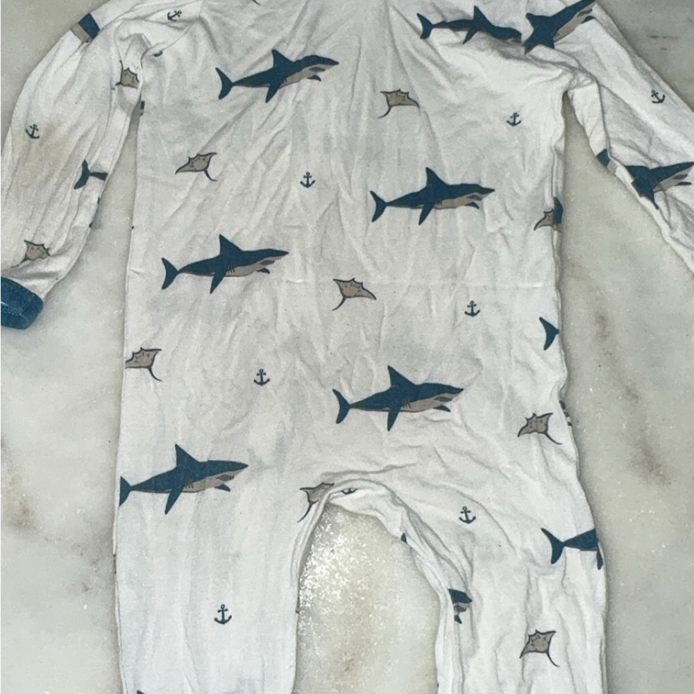 Deep Sea Kyte Baby romper - Picture 2 of 6